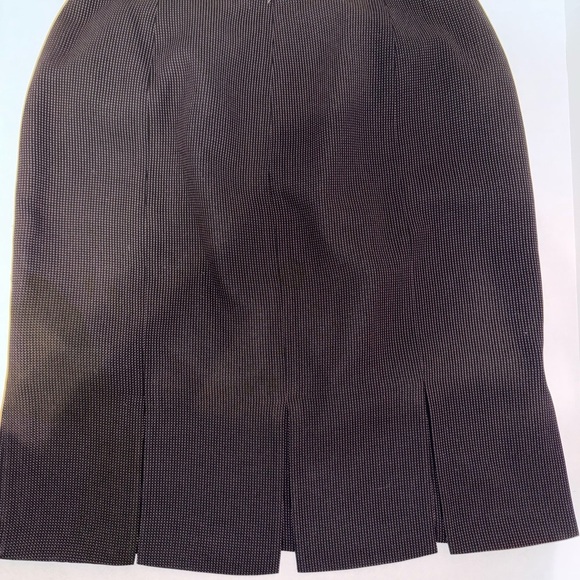 Liz Claiborne size 12 dress skirt NWOT🩷 - Picture 4 of 5